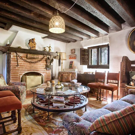 Casa Palaciega El Cuartel イン メディナセリ