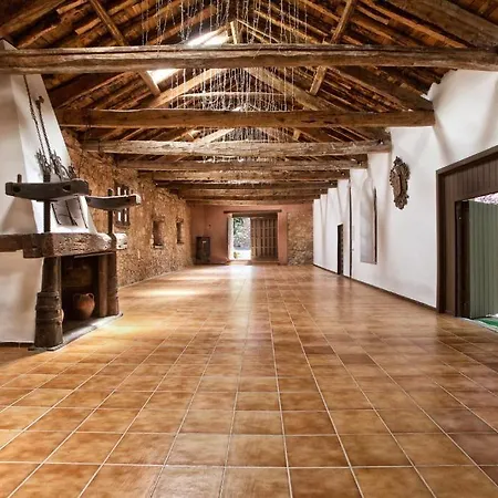 Casa Palaciega El Cuartel Inn