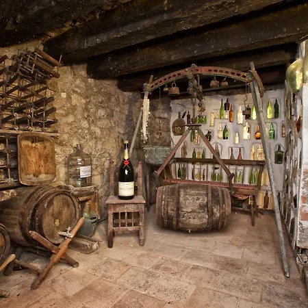 イン Casa Palaciega El Cuartel 4*